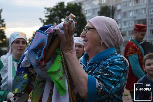 Жители Камских Полян готовятся национальному татарскому  к празднику