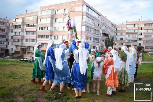 Жители Камских Полян готовятся национальному татарскому  к празднику