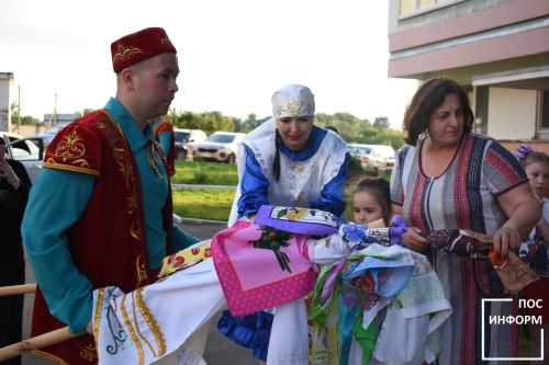 Жители Камских Полян готовятся национальному татарскому  к празднику