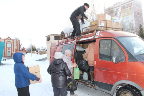 В Камских Полянах жители собрали и отправили гуманитарную помощь в госпиталь Луганска