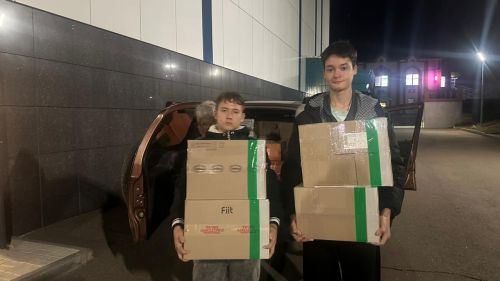 Жители Камских Полян вновь собрали гуманитарный груз для участников СВО
