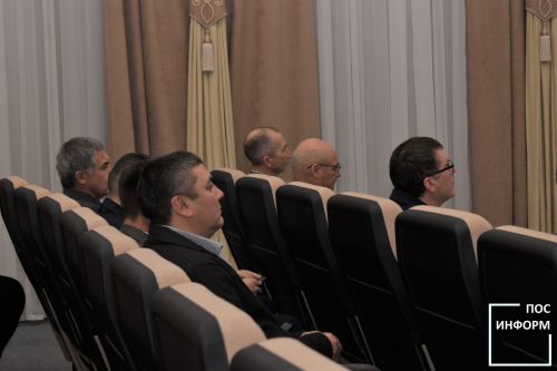 В исполнительном комитете Камских Полян состоялась сессия