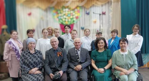 Поэты Камских Полян провели творческую встречу в Аксубаевском районе