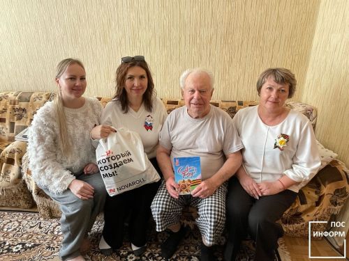 В Камских Полянах поздравили ветеранов и тружеников тыла с приближающимся Днем Победы