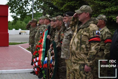 Камские Поляны простились с героем СВО Валерием Трофимовым