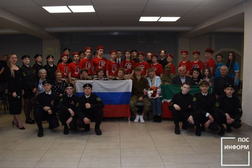 Жители Камских Полян встретились с участниками СВО
