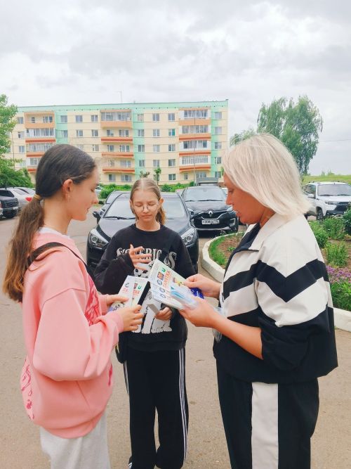 Акция «Засветись в темноте» прошла в Камских Полянах