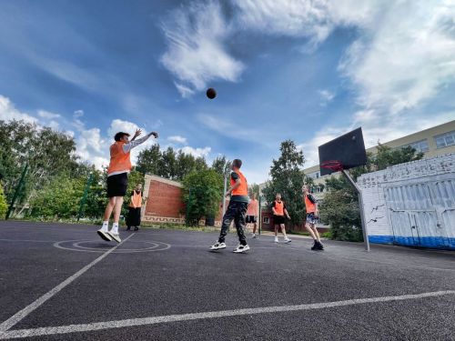 В спортивной школе прошли соревнования в честь праздника