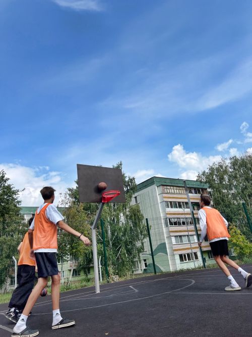 В спортивной школе прошли соревнования в честь праздника