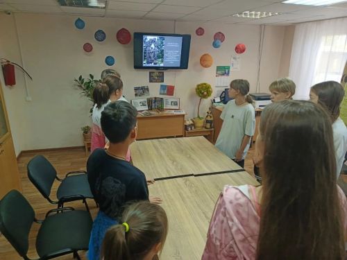 Урок мужества в память о Беслане прошел в библиотеке Камских Полян