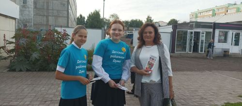 В Камских Полянах стартовала акция «Помоги первокласснику безопасно прийти в школу»