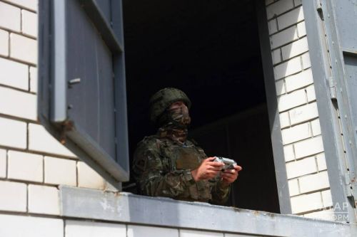 В Татвоенкомате уточнили требования для контрактников в войска беспилотных систем