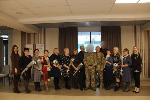 Теплая встреча с героями: в Камских Полянах состоялся разговор с участниками СВО