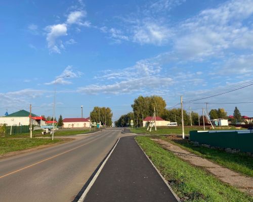 В Шереметьевке обновили дорогу, тротуар и уличное освещение