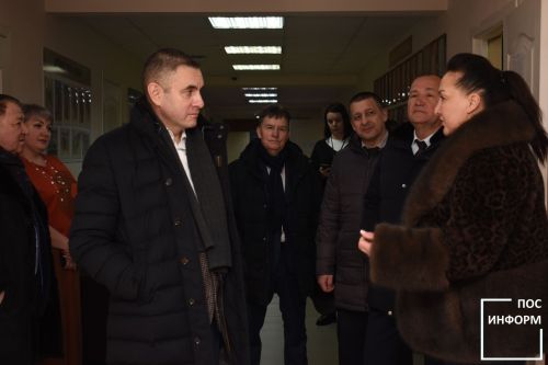 Руководители Нижнекамского района провели осмотр учреждений Камских Полян