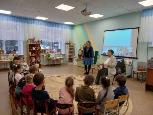 Урок «Азбука семьи» прошел в детском саду «Золотая рыбка»