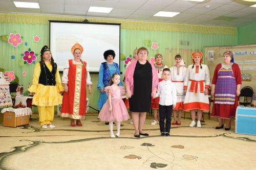 В детском саду «Золотая рыбка» Камских Полян прошел зональный педагогический семинар.