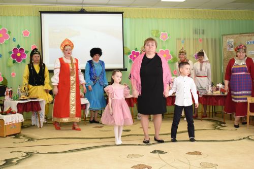 В детском саду «Золотая рыбка» Камских Полян прошел зональный педагогический семинар.