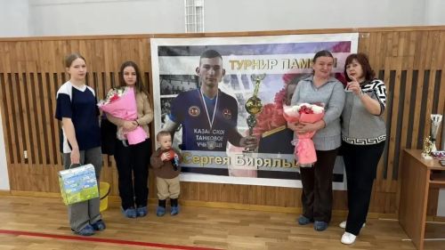 В Камских Полянах прошел XVI турнир по волейболу памяти Сергея Биряльцева