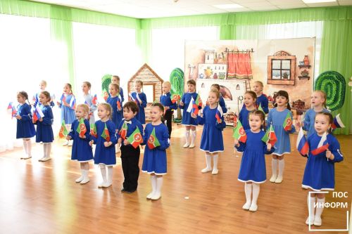 В детском саду «Огонек» Камских Полян прошел фестиваль детского творчества
