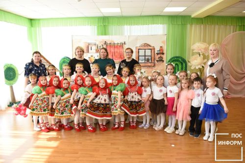 В детском саду «Огонек» Камских Полян прошел фестиваль детского творчества