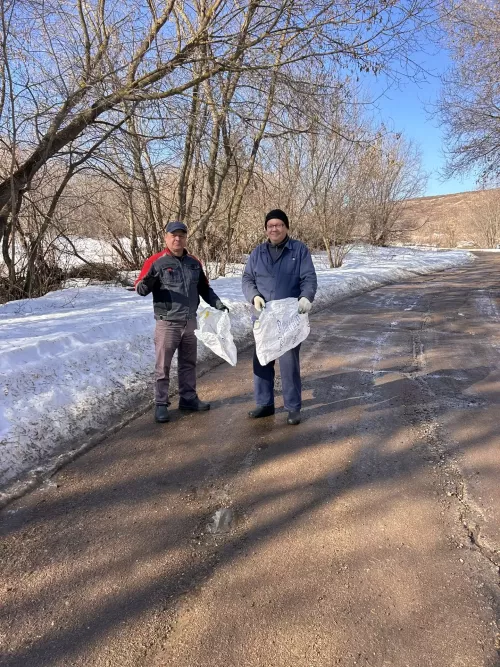 В Камских Полянах дан старт санитарному двухмесячнику: поселок готовится встречать весну в чистоте