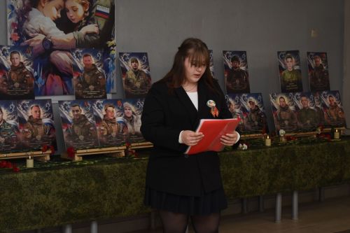 В культурном центре «Чулман-Су» с трепетом и глубоким почтением открыла свои двери галерея «России верные сыны»