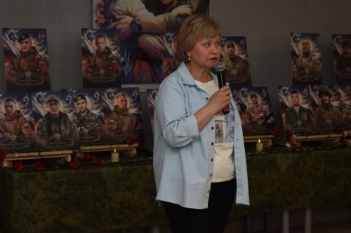 В культурном центре «Чулман-Су» с трепетом и глубоким почтением открыла свои двери галерея «России верные сыны»