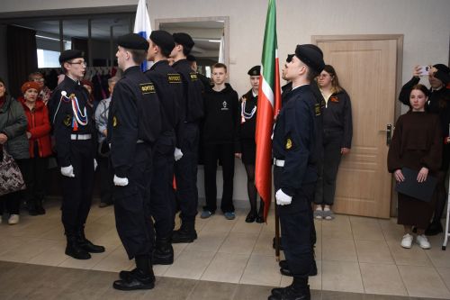 В культурном центре «Чулман-Су» с трепетом и глубоким почтением открыла свои двери галерея «России верные сыны»