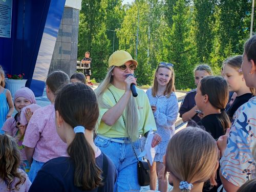 На площади «Чулман-Су» в Камских Полянах прошла праздничная киносреда
