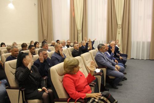 В исполнительном комитете Камских Полян состоялась сессия