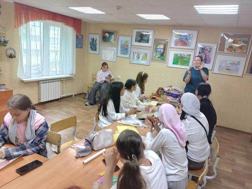 В Камских Полянах продолжаются творческие мастер-классы в ЦДТ «Радуга»