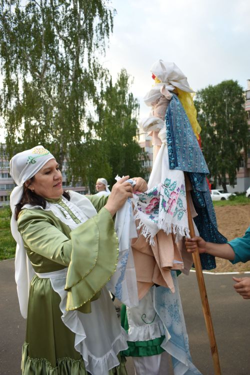 В Камских Полянах собрали подарки к празднику «Сабантуй» — «Булэк жию»