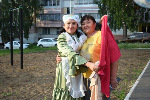 В Камских Полянах собрали подарки к празднику «Сабантуй» — «Булэк жию»