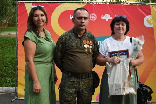 Сезон дворовых праздников открыли в Камских Полянах