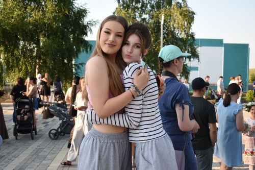 В Камских Полянах с размахом отметили День семьи, любви и верности