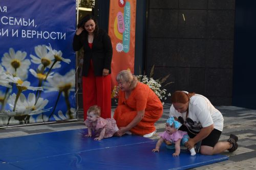 В Камских Полянах с размахом отметили День семьи, любви и верности