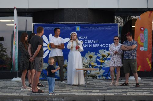 В Камских Полянах с размахом отметили День семьи, любви и верности