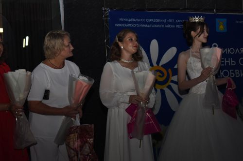 В Камских Полянах с размахом отметили День семьи, любви и верности