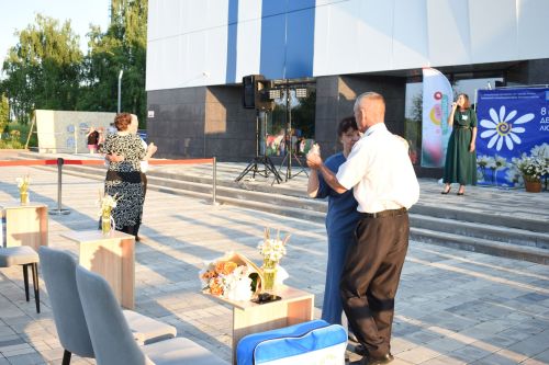 В Камских Полянах с размахом отметили День семьи, любви и верности