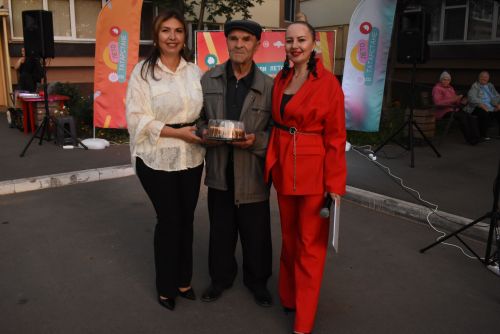 В Камских Полянах отметили день двора