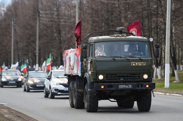 В Нижнекамском районе состоялась автомотоэстафета «По дорогам героев»