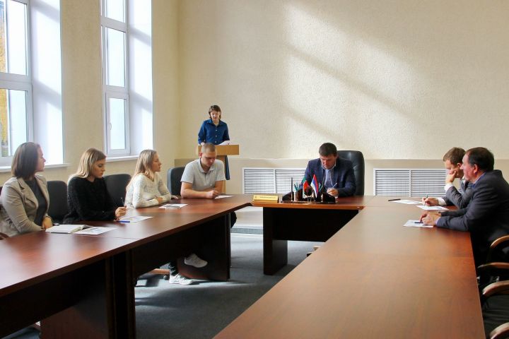 В Камских Полянах прошли публичные слушания по внесению изменений в ПЗЗ
