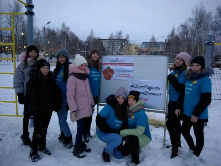 Активисты ДРД Камских Полян провели акцию #Щедрый вторник