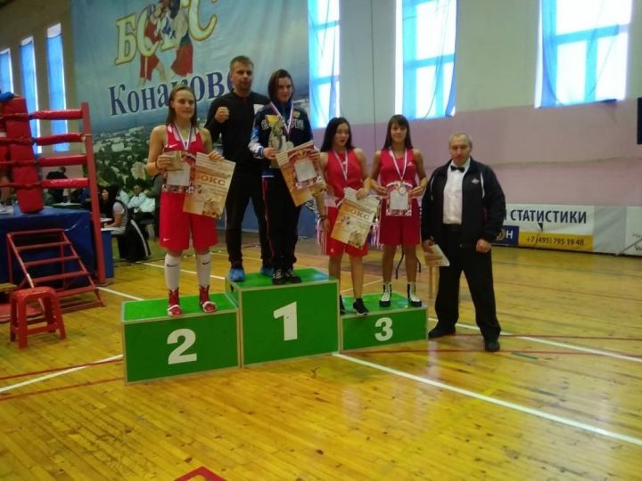 Воспитанница Камскополянской спортшколы Светлана Романова заняла почетное III место на Межрегиональном турнире по боксу