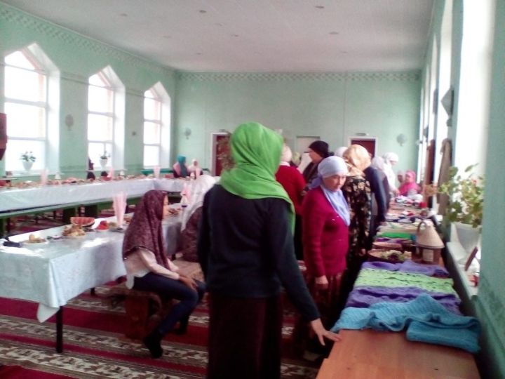 В Камскополянской мечети прошла встреча рукодельниц