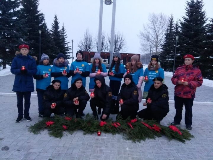 Молодые активисты отдали дань памяти Героям Камских Полян