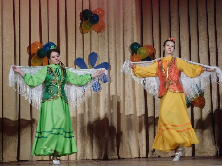 Камскополянская детская студия восточных танцев «Арабикс» покорила жителей Шереметьевского сельского поселения