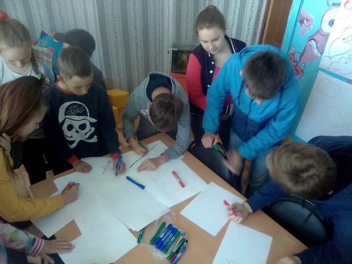 Камполянские школьники и студенты приняли участие в квесте «Коридор зависимости»