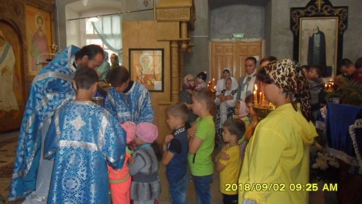 В Камских Полянах состоялся молебен об учащихся перед началом учебного года